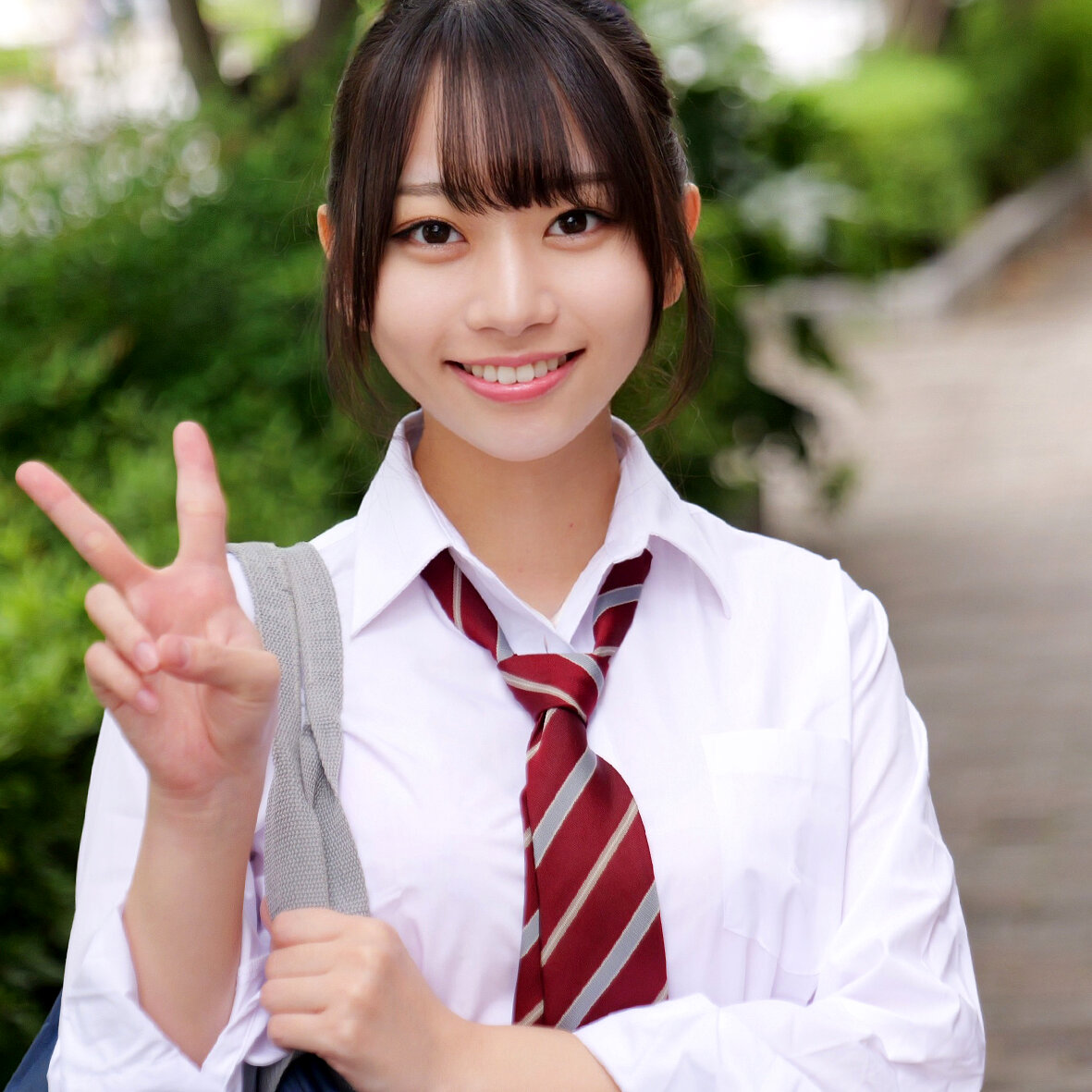 【種付けプレス中出し】　skho316　ちなつちゃん　　シロウト速報